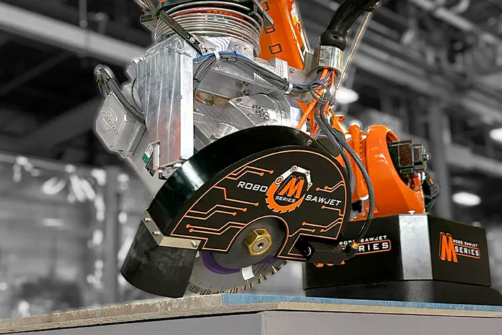 Robo SawJet M Series close up of saw 