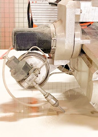 BACA M Series Robo Sawjet -waterjet in action